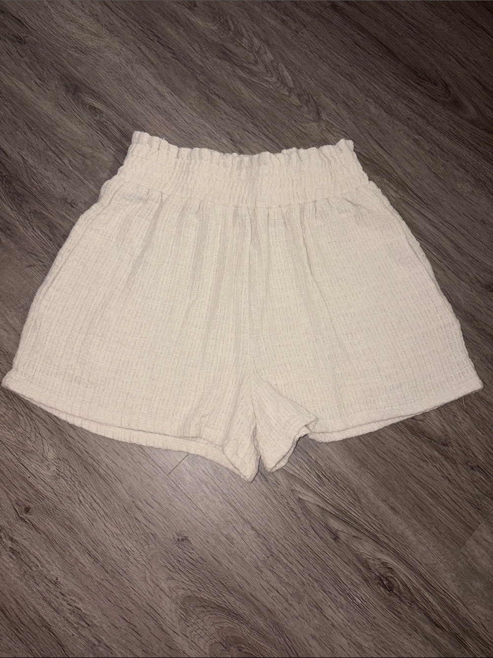 Em & Elle High-Waist Cream Knit Textured Shorts